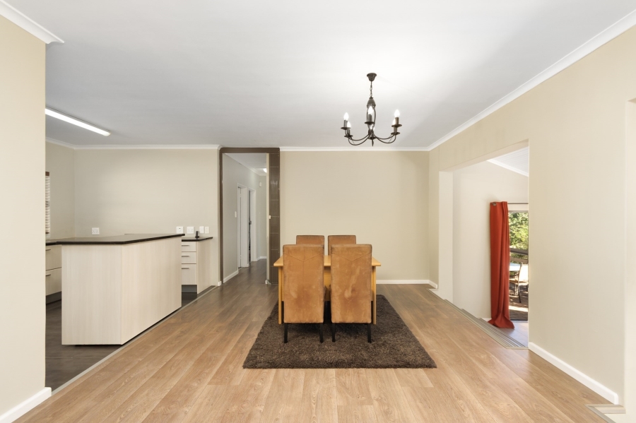 3 Bedroom Property for Sale in Mountainside Western Cape